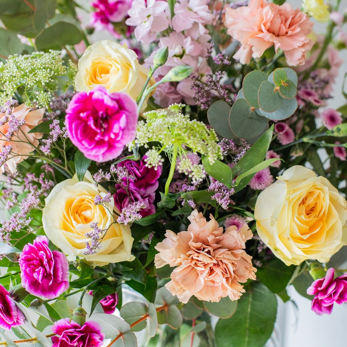 Nilo - Ramo con Rosas Crema