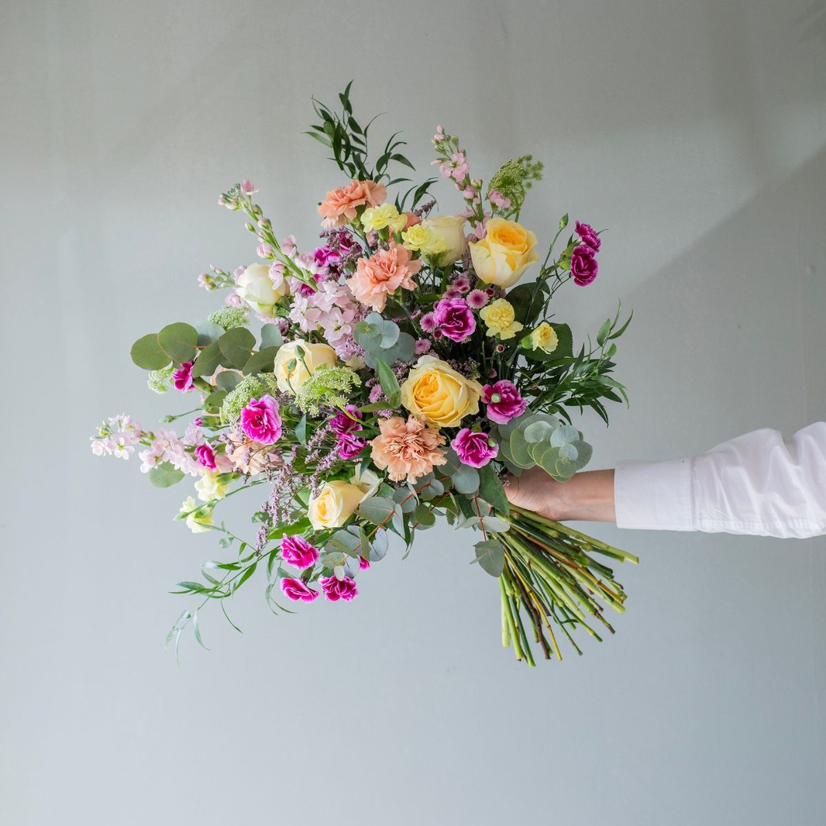 Nilo - Ramo con Rosas Crema