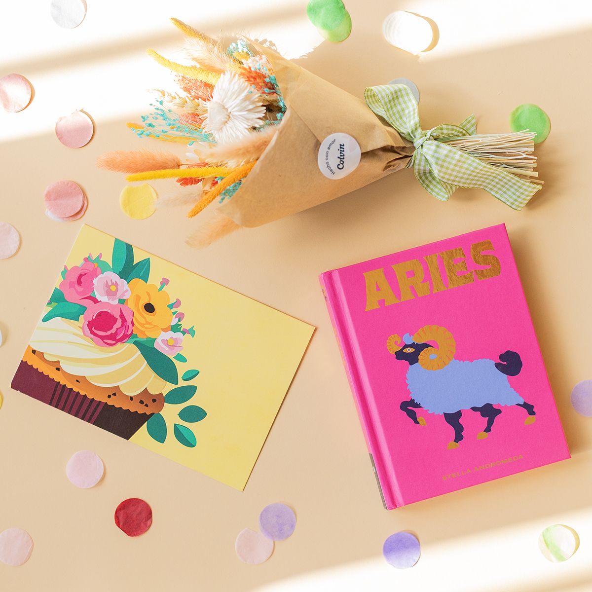 Pack Aries: Libro Horóscopo con Mini Ramo y Tarjeta