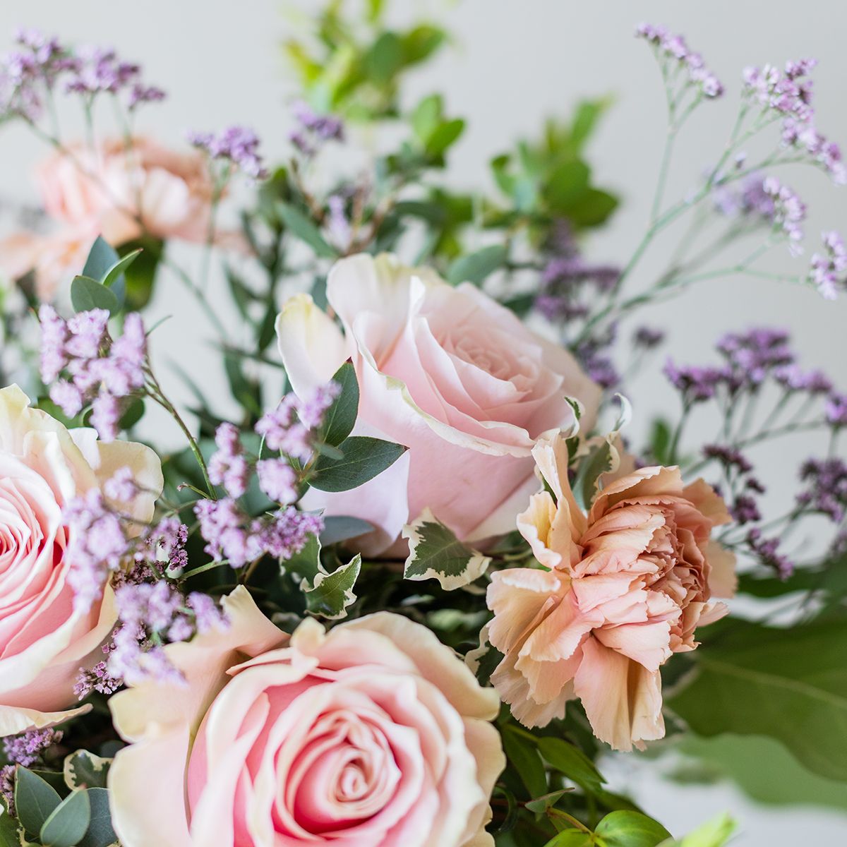 Pack Ramo con Jarrón y Tarjeta