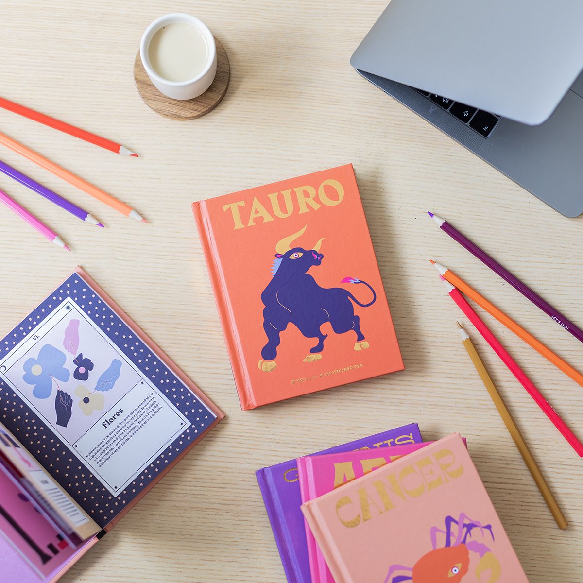 Pack Tauro: Libro Horóscopo con Mini Ramo y Tarjeta
