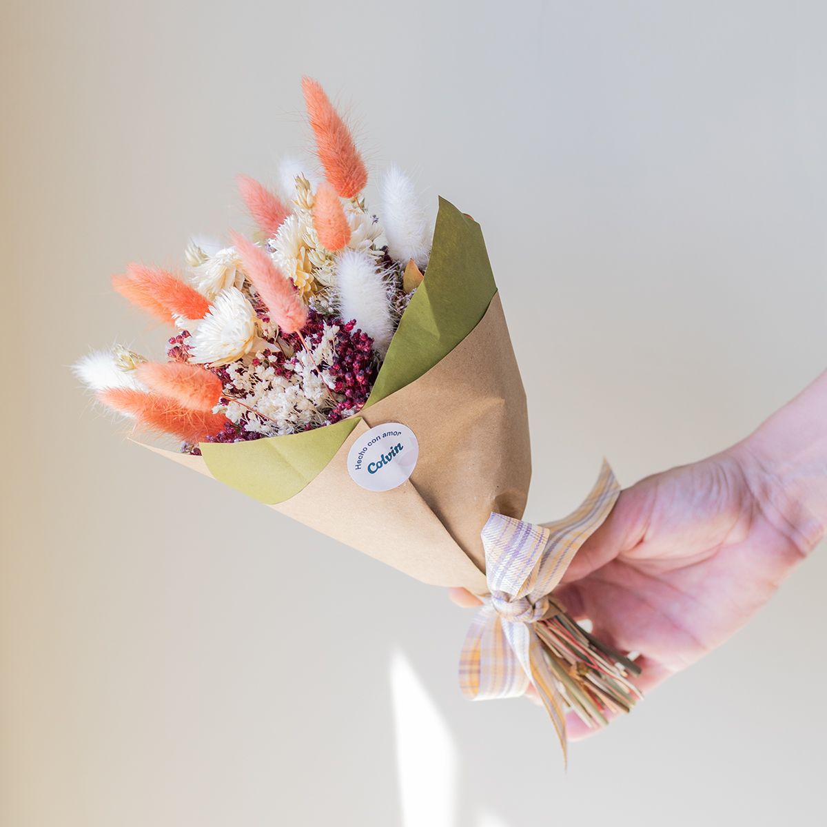 Pack Tauro: Libro Horóscopo con Mini Ramo y Tarjeta