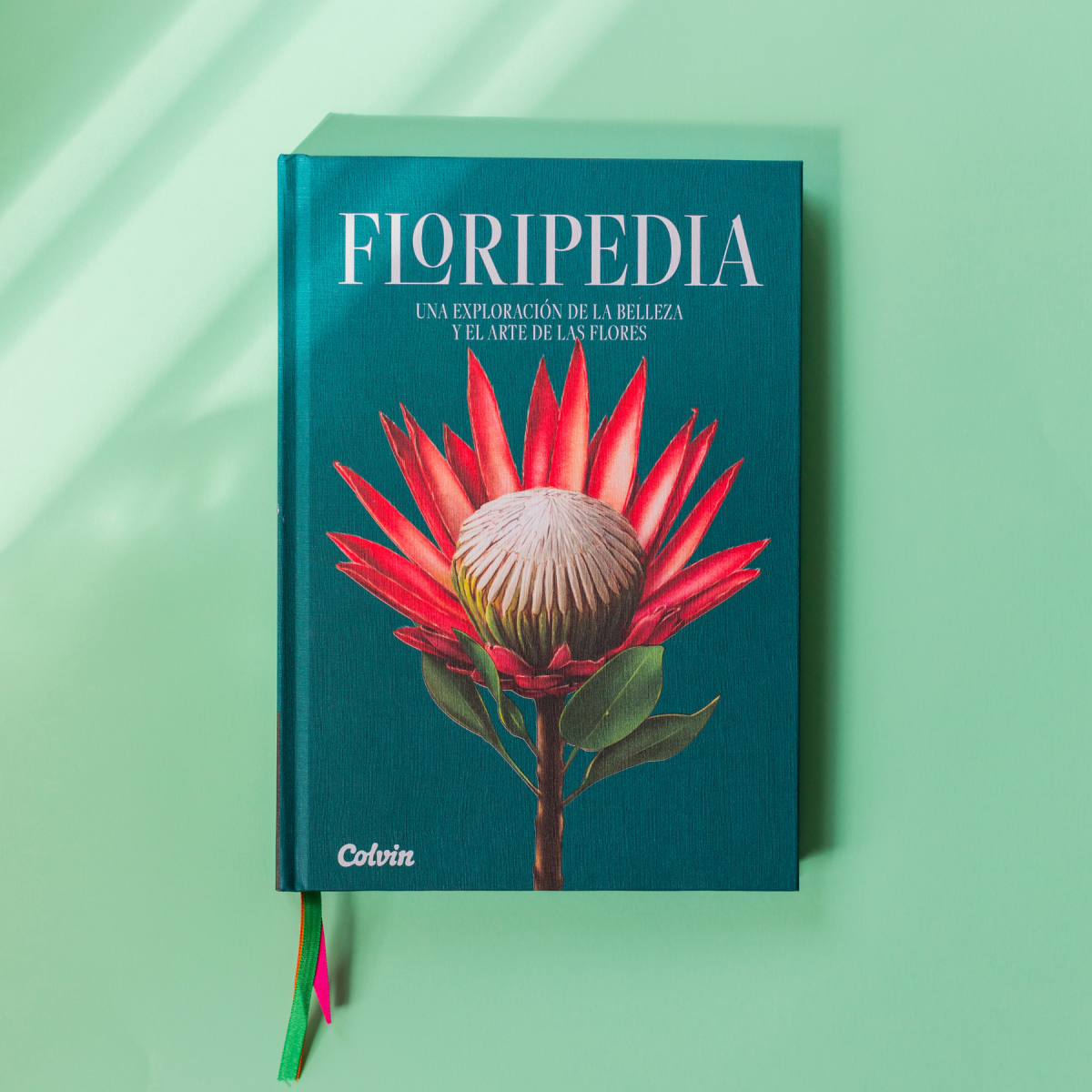 Libro Floripedia: Una exploración de la belleza y el arte de las flores